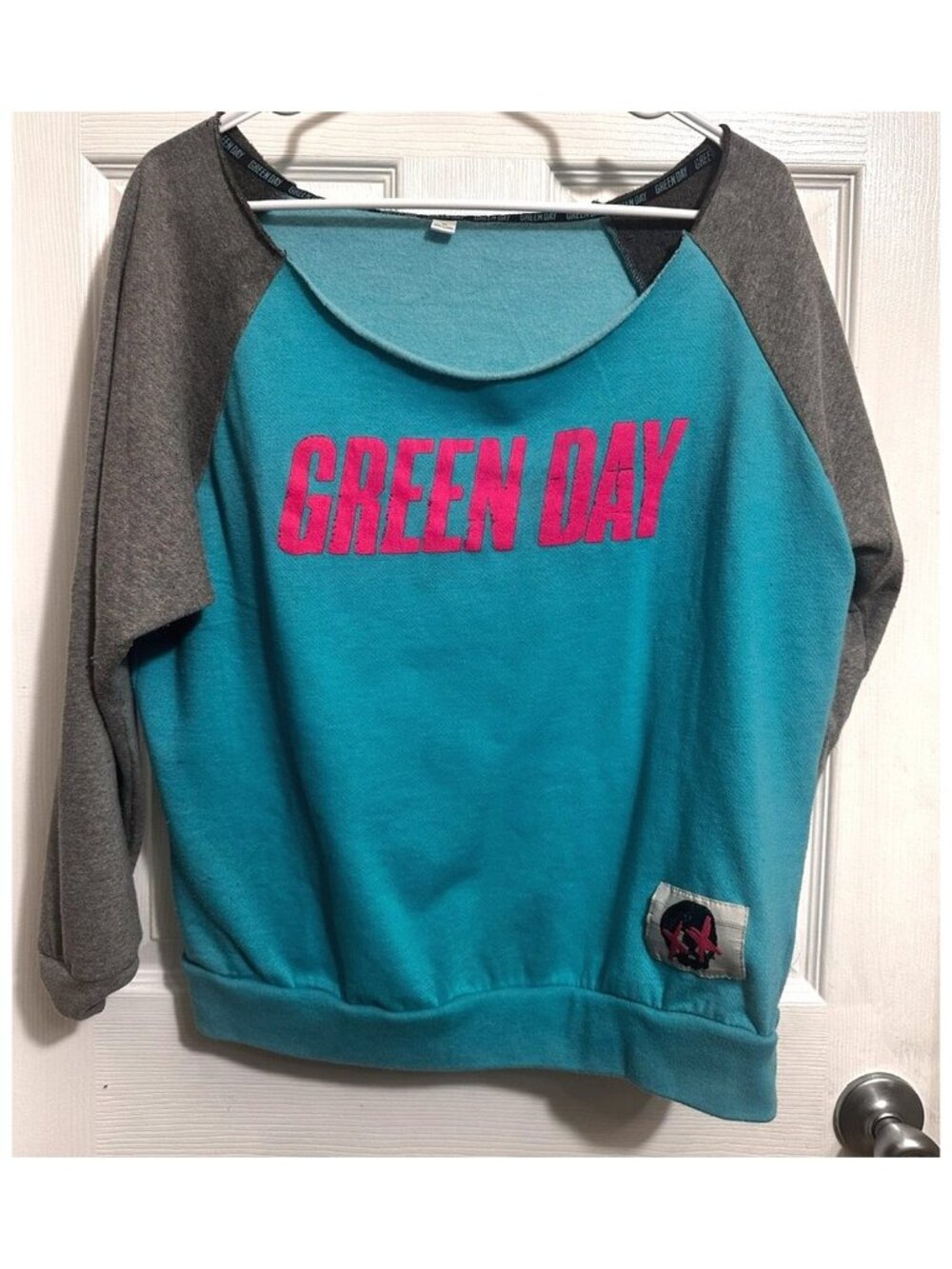 Green Day Women's Sweat Shirt Top Blouse Aqua Blue Size XL